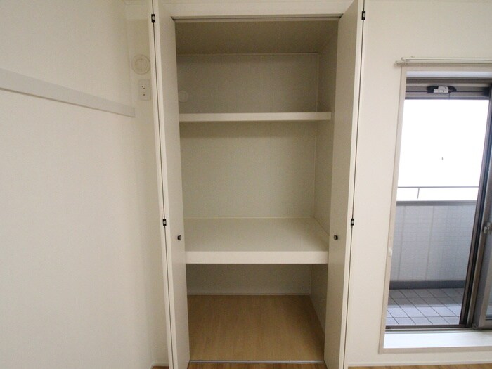 収納 アドニスコート堺