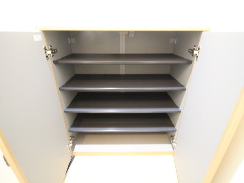 靴箱 アドニスコート堺