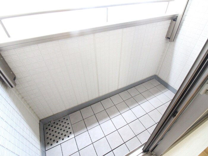 ベランダ・バルコニー アドニスコート堺