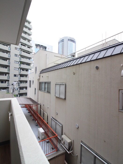 室内からの展望 ES-Grande大阪同心