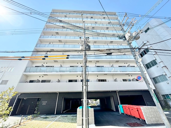 外観写真 FREEDOM　residence堺大小路