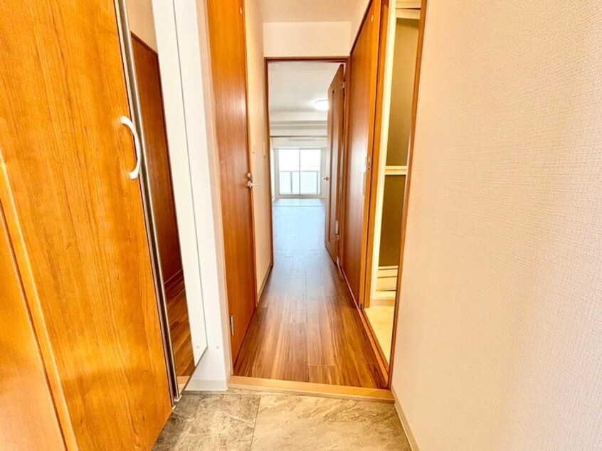 玄関 FREEDOM　residence堺大小路