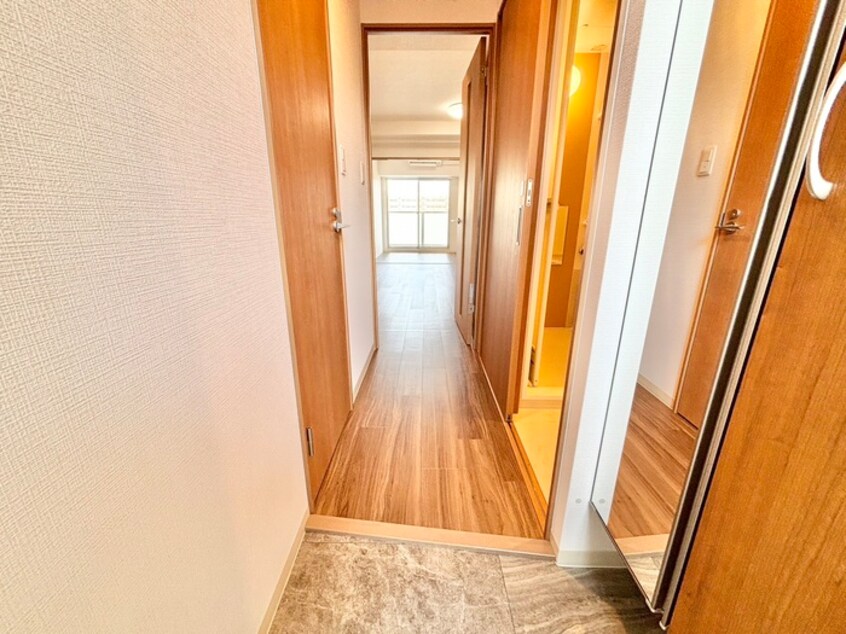 玄関 FREEDOM　residence堺大小路