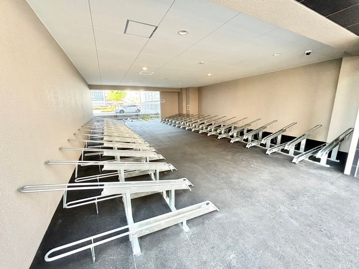 駐輪場 FREEDOM　residence堺大小路