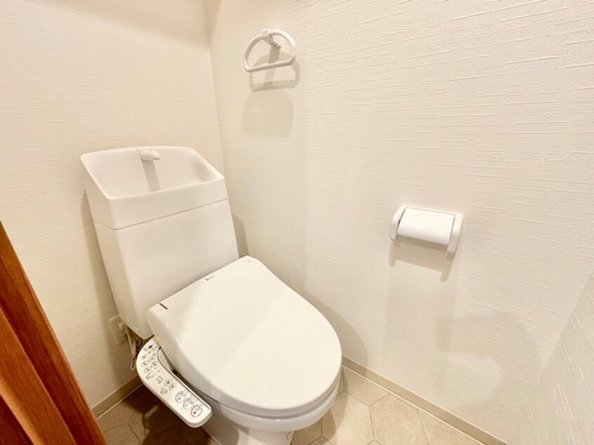 トイレ FREEDOM　residence堺大小路
