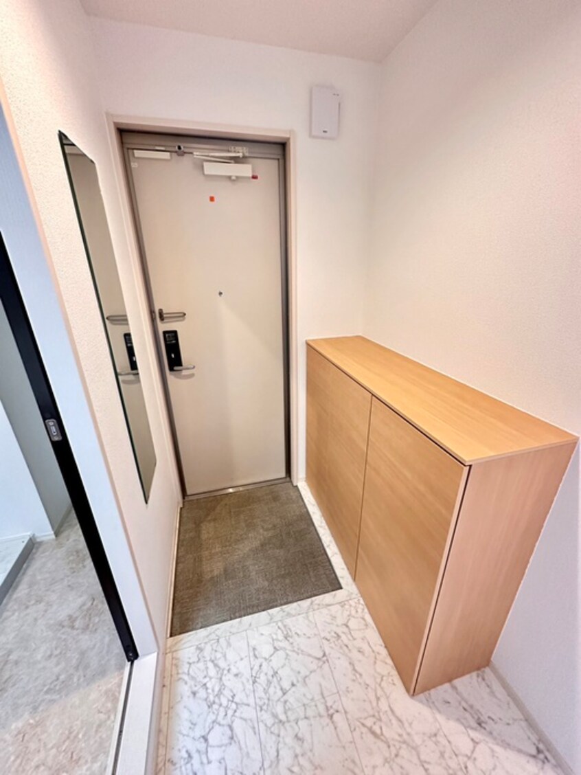 玄関 シルトクレーテＡ棟