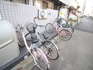 駐輪場 メゾンメイ