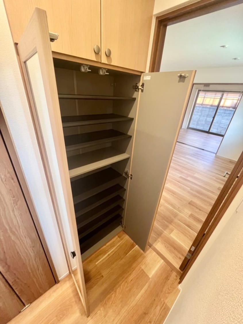 靴箱 Felicite North Hills bis