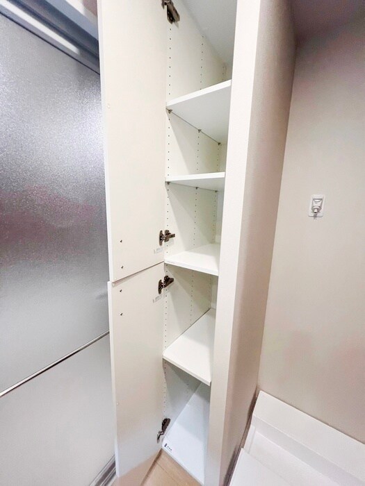 収納 プレミストタワー靱本町（2211）