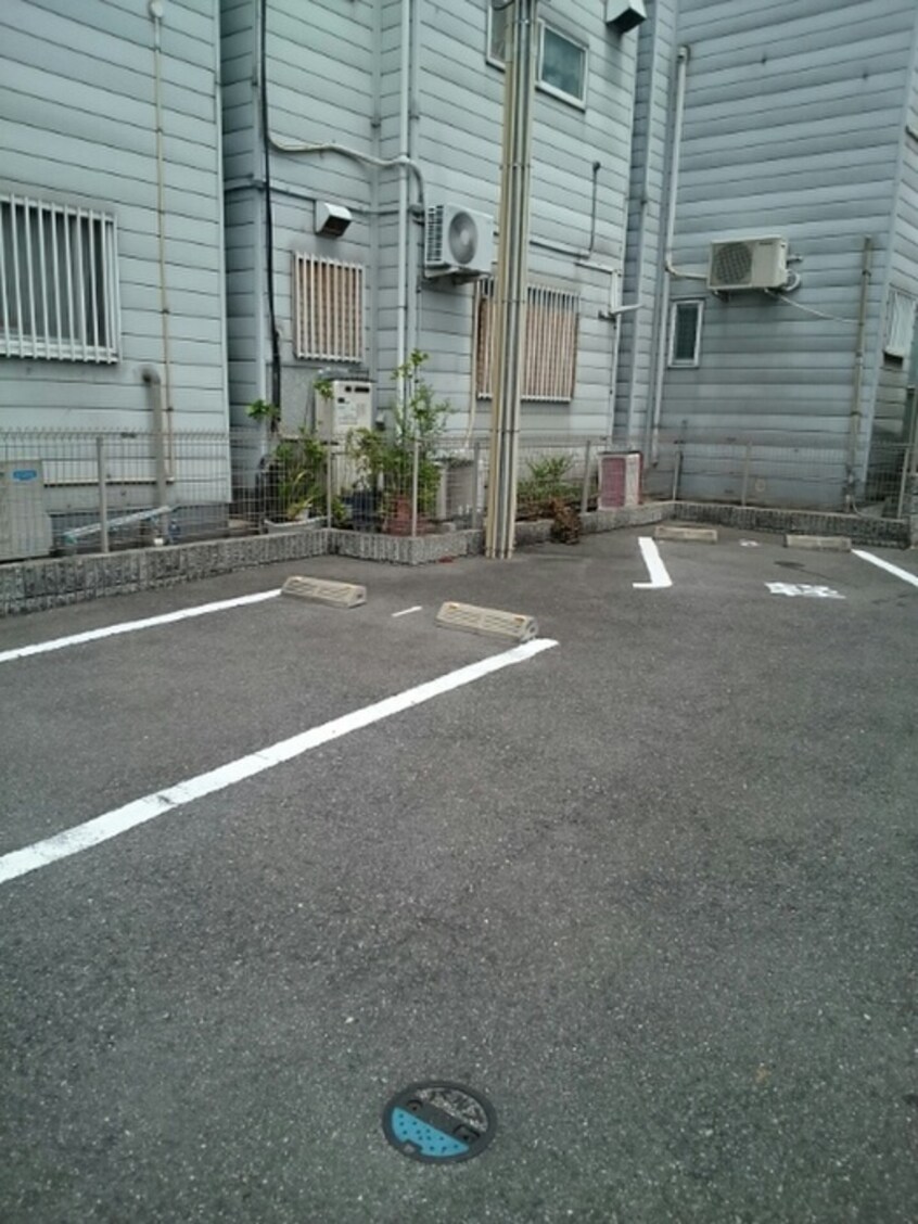 駐車場 コンフォ－ト英和