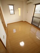 居室 ハピネス浦江