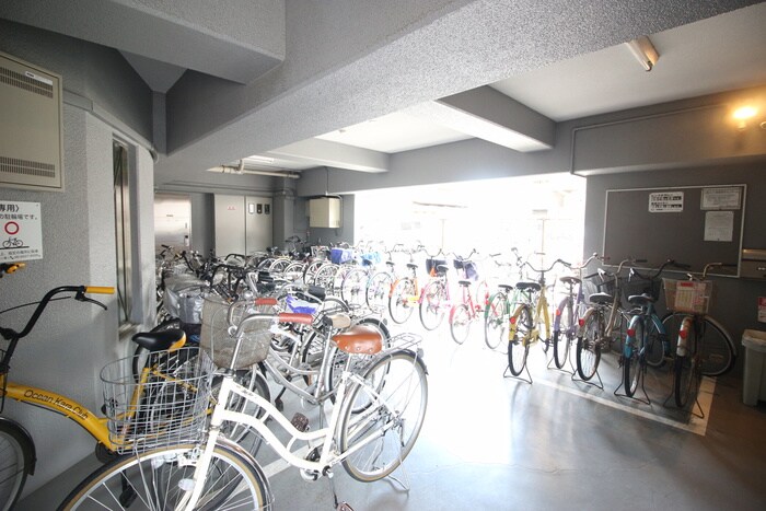 駐輪場 ラベンダーステージ