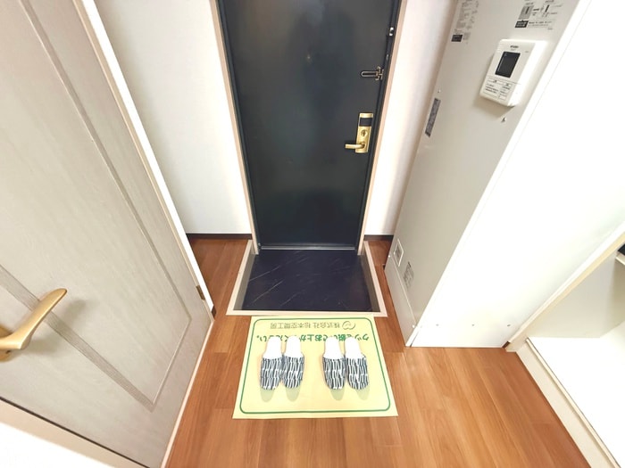 玄関 ラベンダーステージ