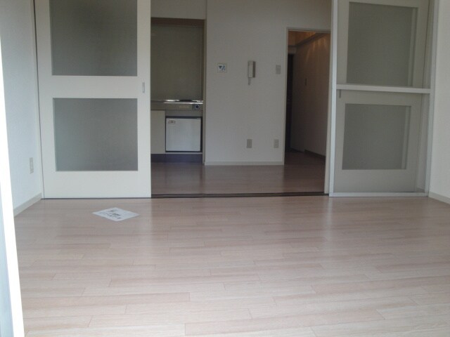 居室 港スカイハイツ