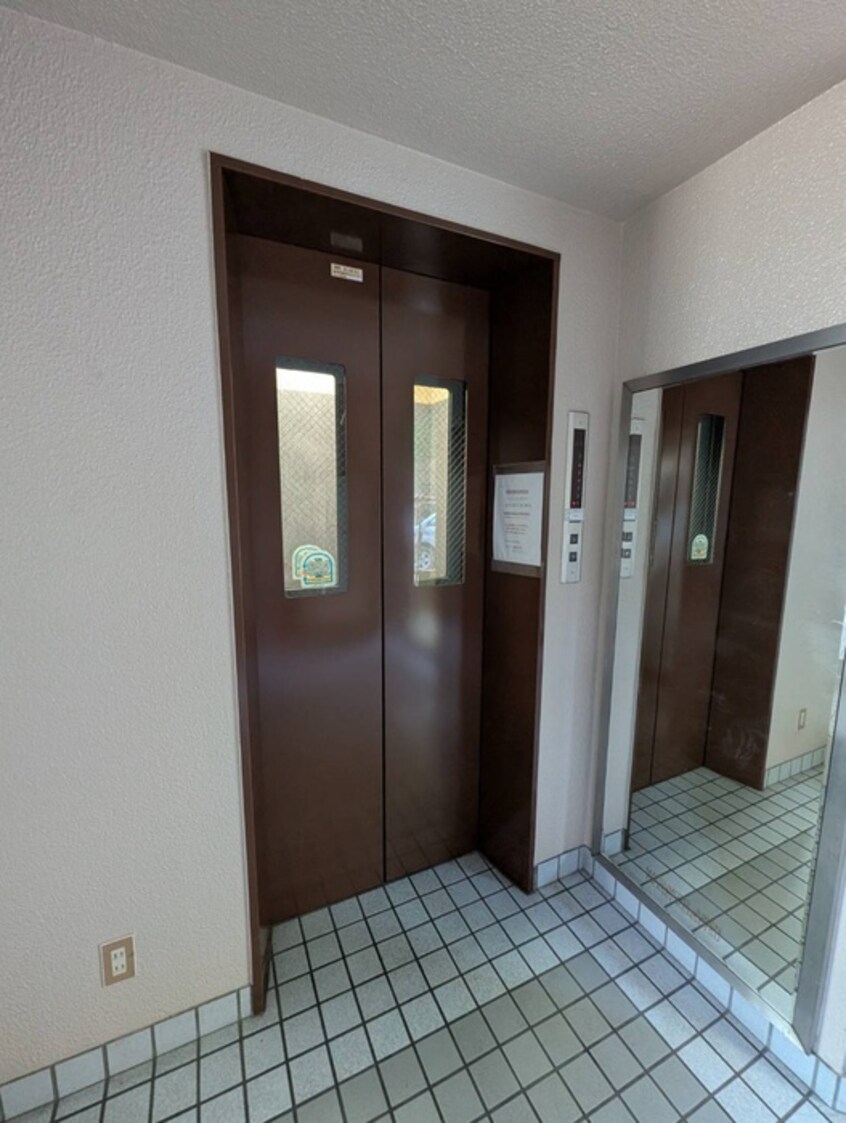 建物設備 港スカイハイツ