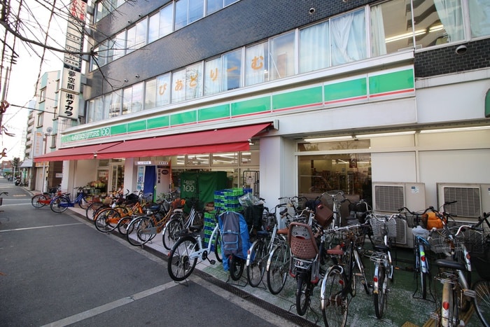ローソンストア100住之江御崎店(コンビニ)まで300m GRANDIR御崎Ⅰ
