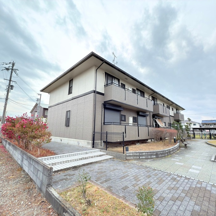 外観写真 グリーンパーク楠葉　A棟