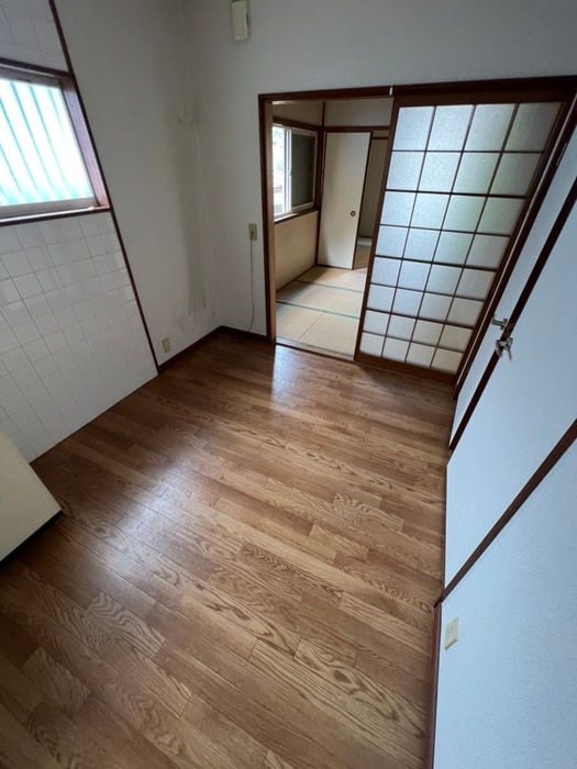 廊下 サンハイツ妙法寺