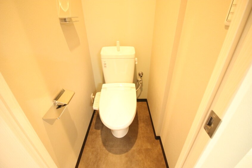 トイレ ヴェッセル背戸口