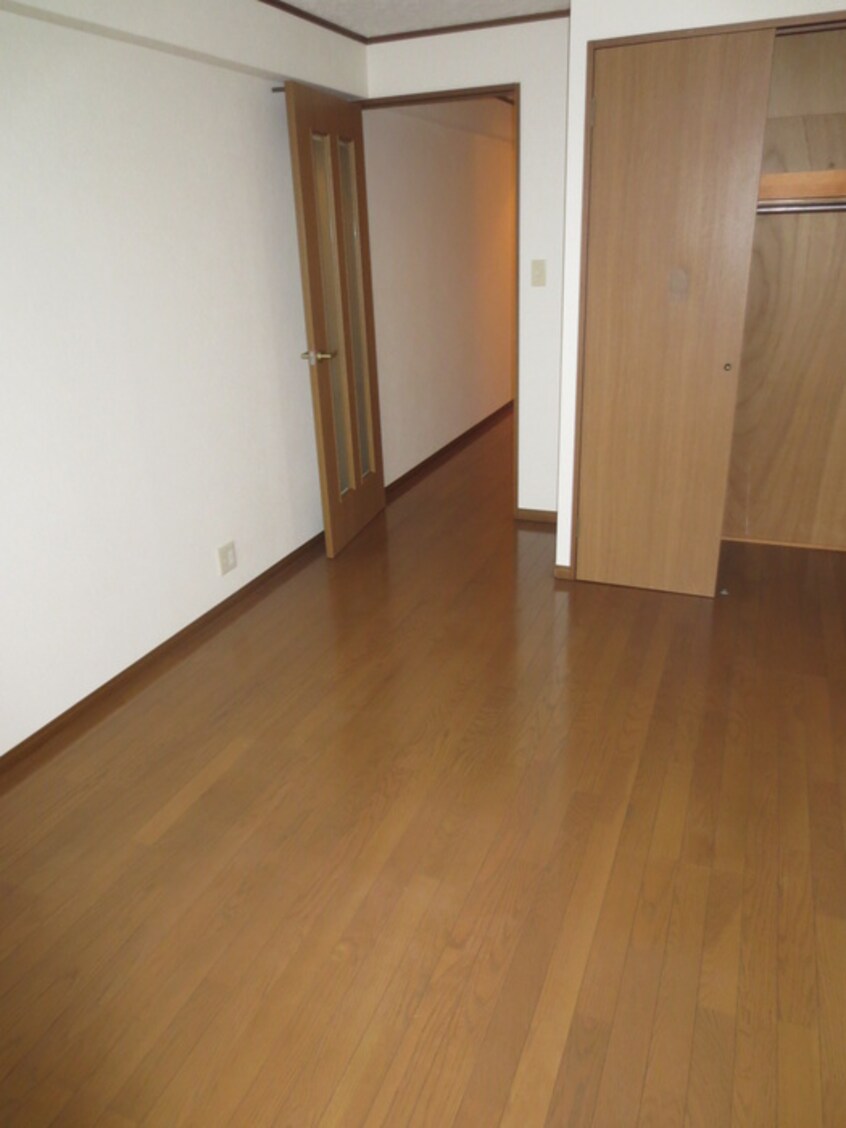 居室 サンシード一番館