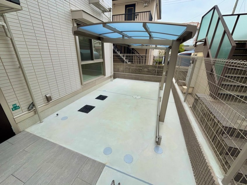 駐輪場 Crystal Court西宮北口