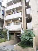 エントランス部分 メロディハイム滝井