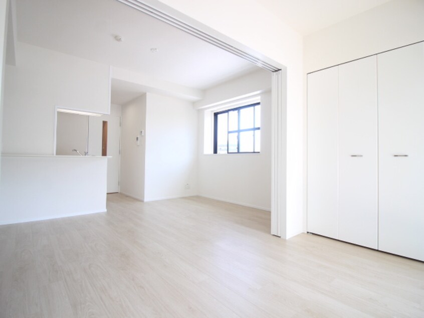 居室 SK RESIDENCES 放出