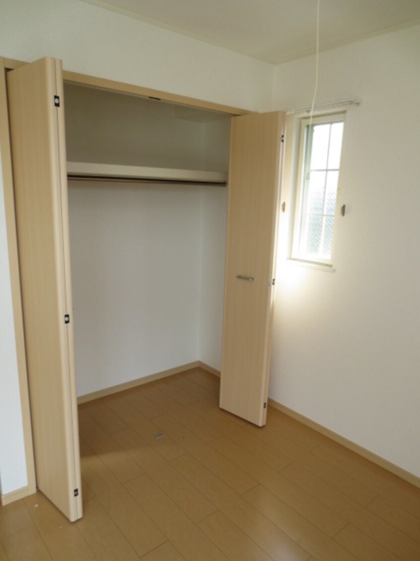 収納 ウエストイリ－デⅡ