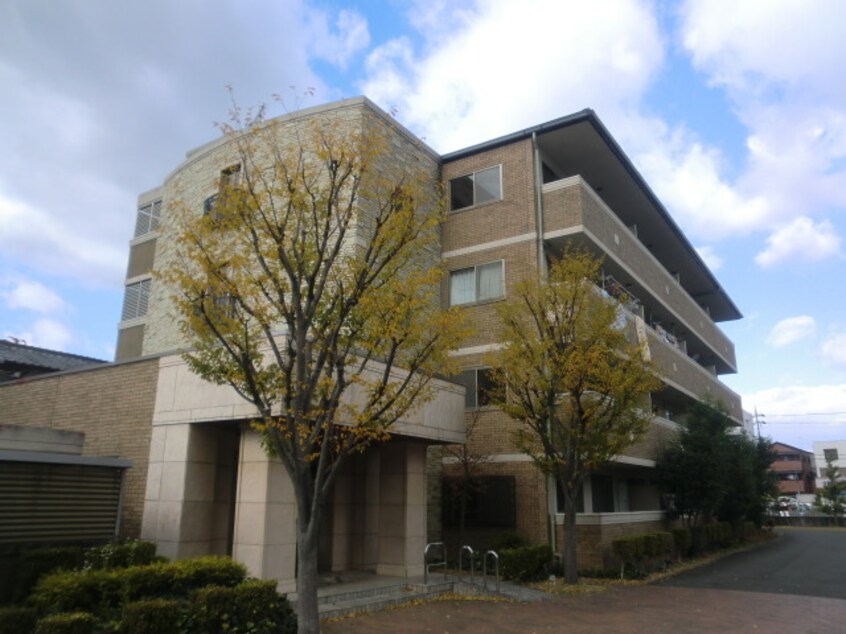 外観写真 イングランドアヴェニュー１番館