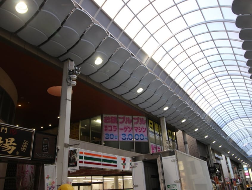 セブンイレブン(コンビニ)まで220m ディアスカワサキ