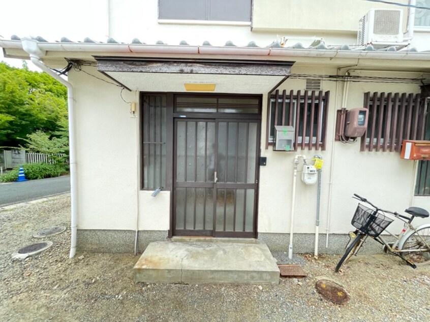 エントランス部分 榮阪貸家B