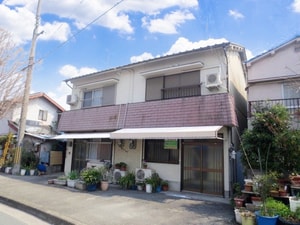 豊南町東４丁目借家