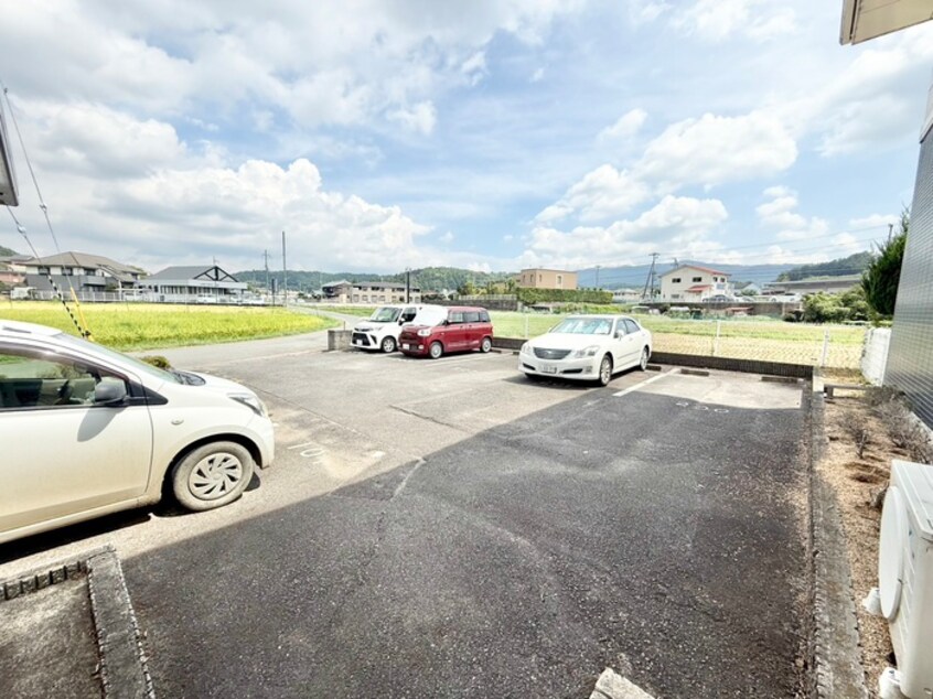 駐車場 グランドフォレスト