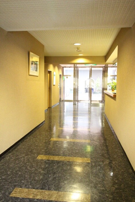 エントランス部分 ノイメゾン京町堀