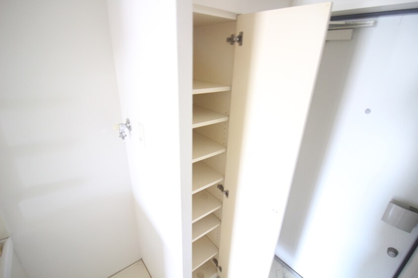 靴箱 トラスト王子町