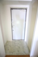 玄関 トラスト王子町