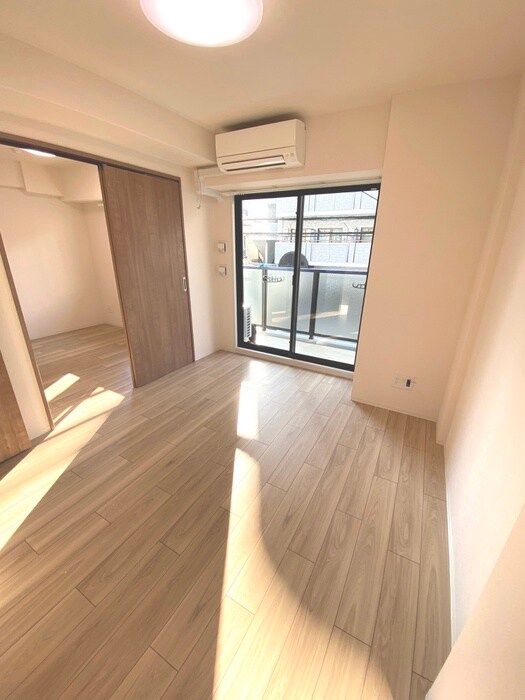 居室 CREST TAPP 新大阪(903)