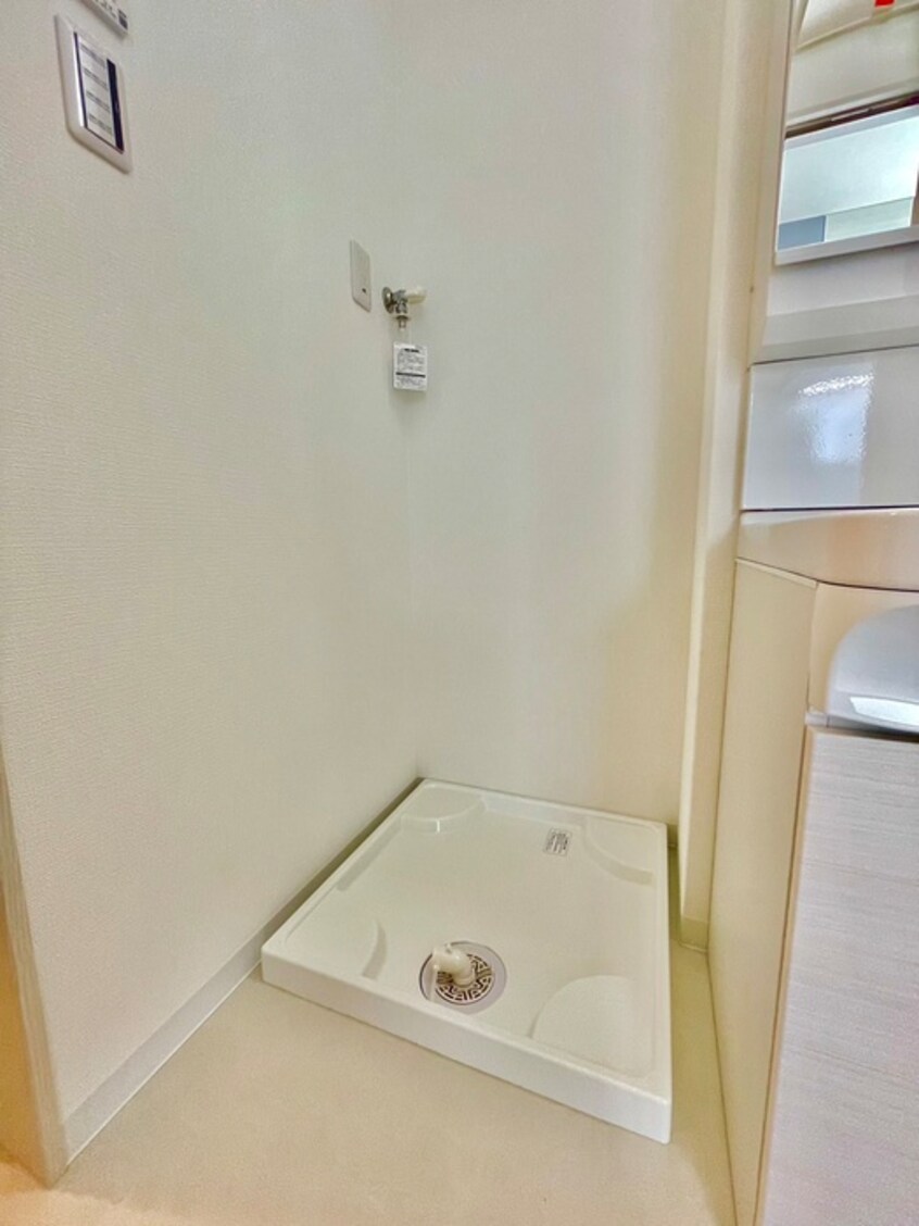 洗濯機置場 ロジェ泉佐野