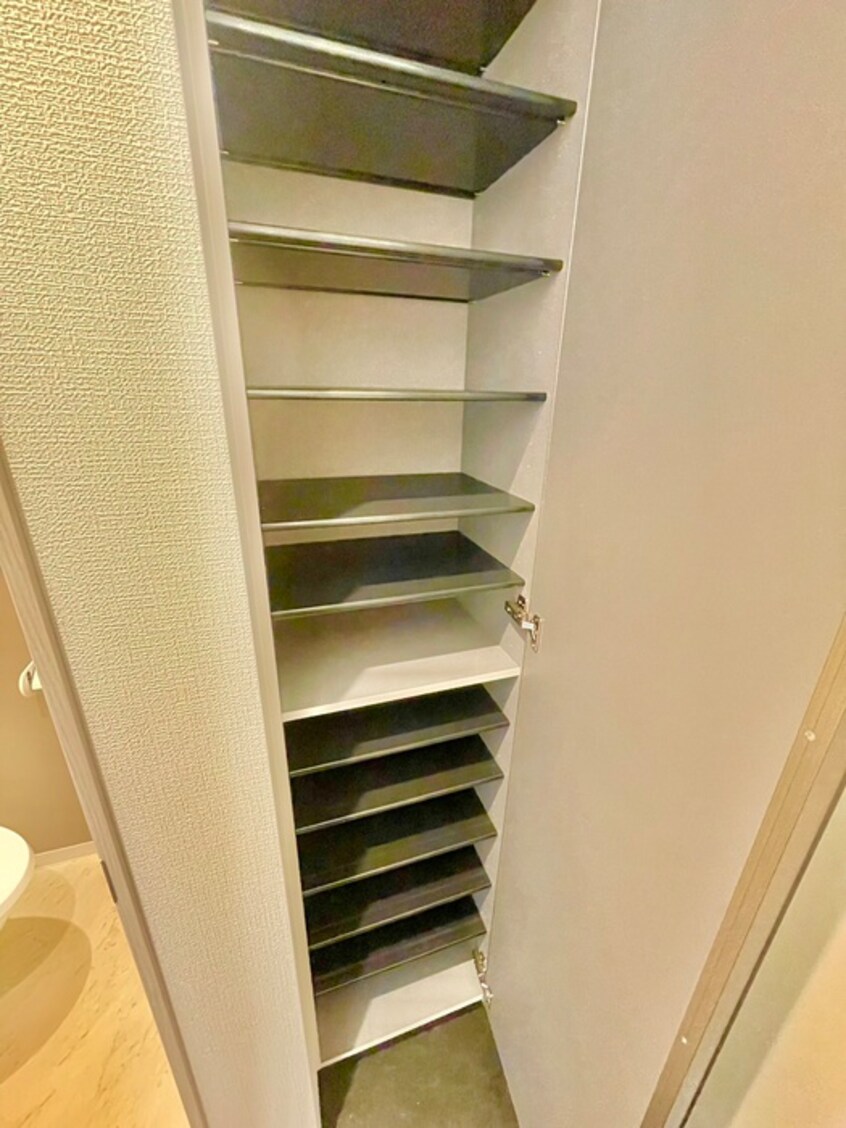 靴箱 ロジェ泉佐野