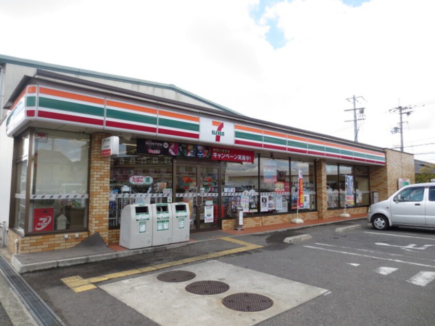セブンイレブン(コンビニ)まで400m ロジェ泉佐野