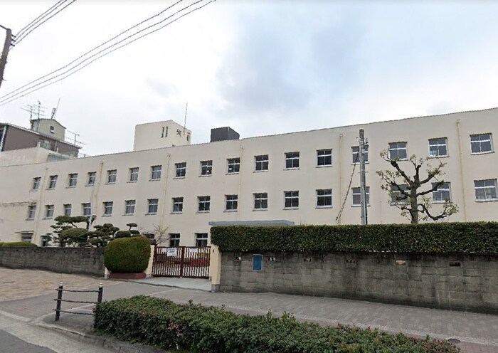 大阪市立巽中学校(中学校/中等教育学校)まで130m ハイツ三喜屋