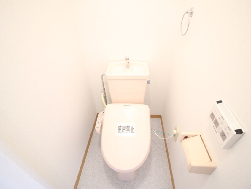 トイレ ノルデンハイム小松