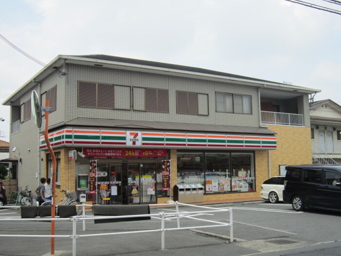 セブンイレブン津田駅前店(コンビニ)まで516m グランドコ－ポＬ