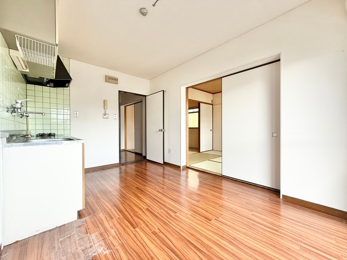 居室 ウアクエレ