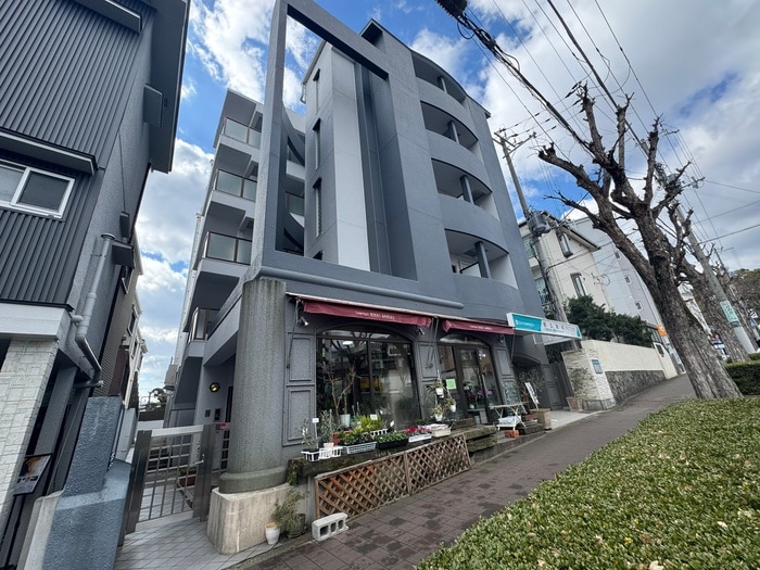 外観写真 サンクラッソ阪急六甲駅前EAST