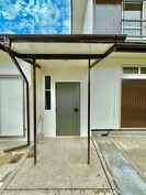 泉南市信達市場貸家の外観