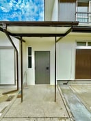 泉南市信達市場貸家の外観