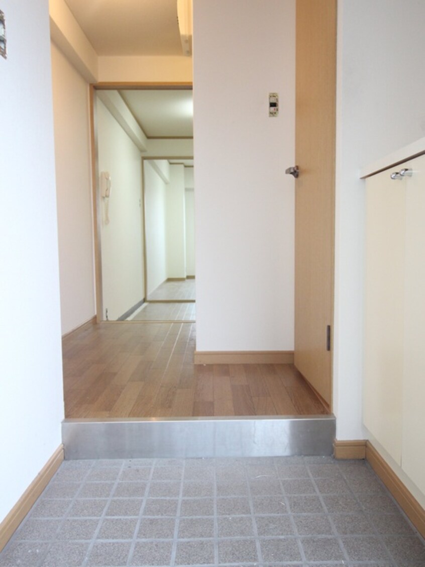 玄関 ノルデンハイム新大阪