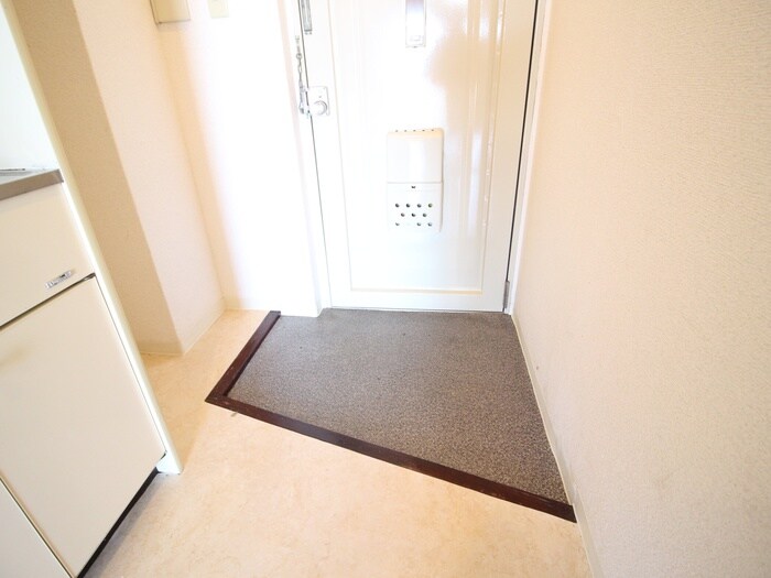 玄関 ハッピーハイツ