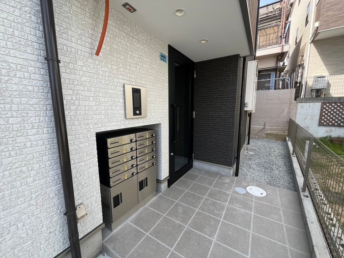 エントランス部分 Ｓ　Ａｐｔ．王居殿Ⅲ